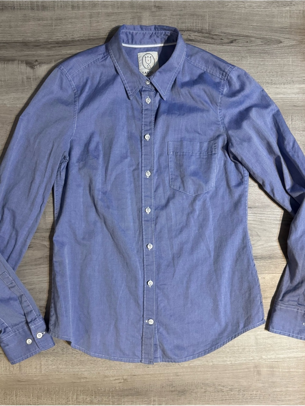 Talula Classic Fit Blue Button-Up Shirt Women’s Size S - Picture 5 of 6